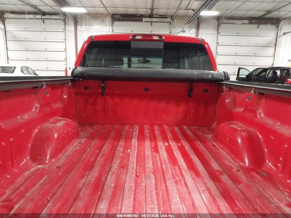 2016 CHEVROLET SILVERADO 1500 LT — I152
