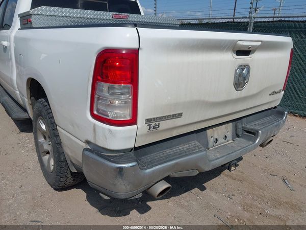 2022 RAM 1500 BIG HORN  4X4 6'4 BOX