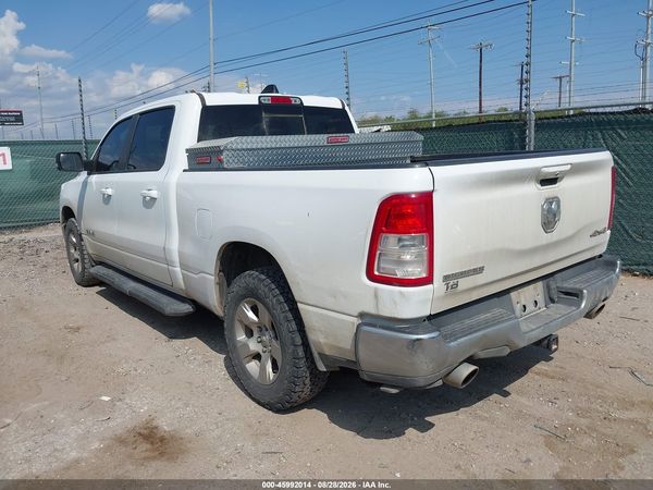 2022 RAM 1500 BIG HORN  4X4 6'4 BOX