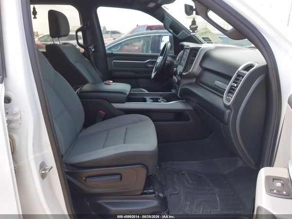 2022 RAM 1500 BIG HORN  4X4 6'4 BOX