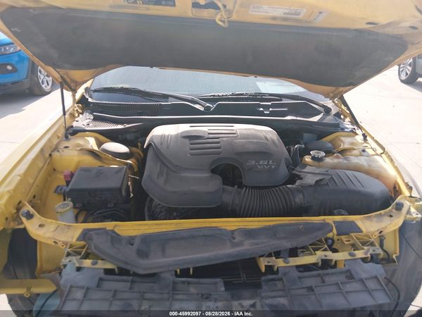 2018 DODGE CHALLENGER SXT — I10