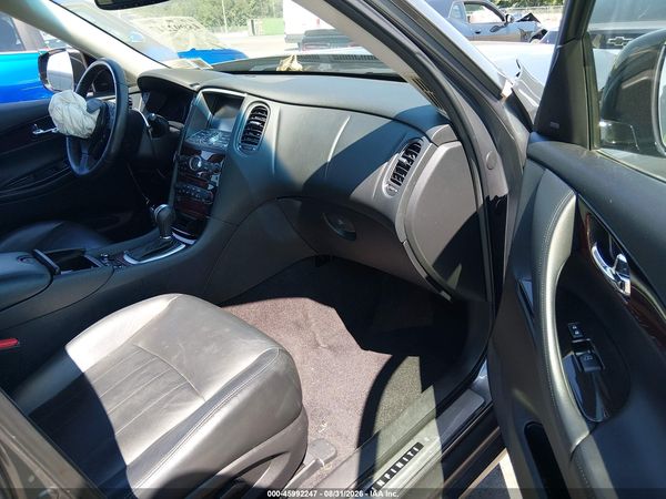 2017 INFINITI QX50 — I5