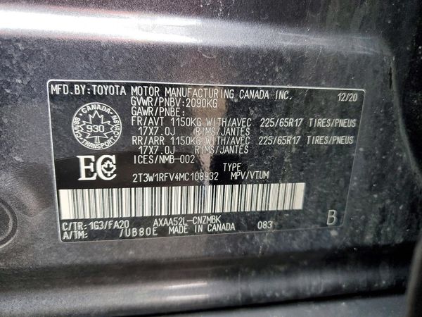 2021 TOYOTA RAV4 XLE