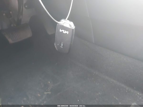 2024 KIA SELTOS S — I11