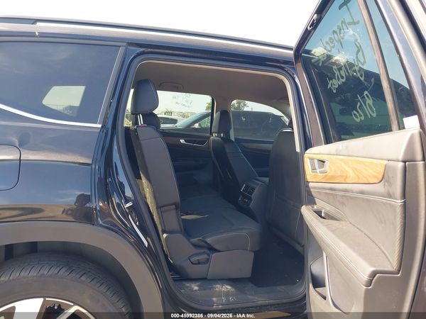 2025 VOLKSWAGEN ATLAS 2.0T SE W/TECHNOLOGY — I8