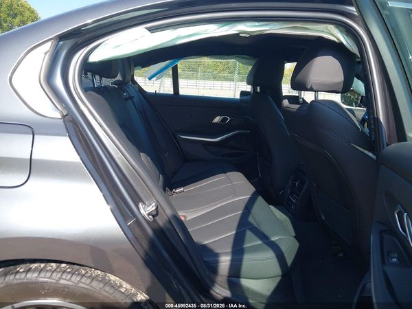 2020 BMW 330I XDRIVE — I8