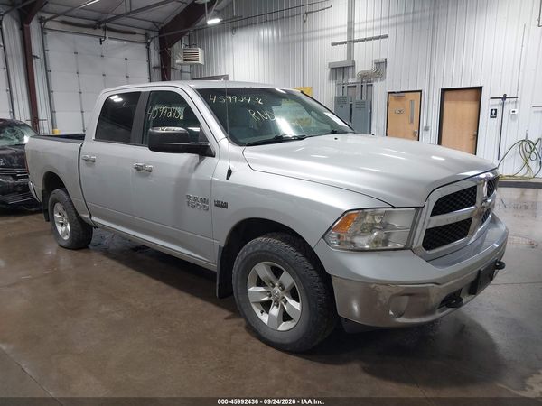 2016 RAM 1500 SLT — I1