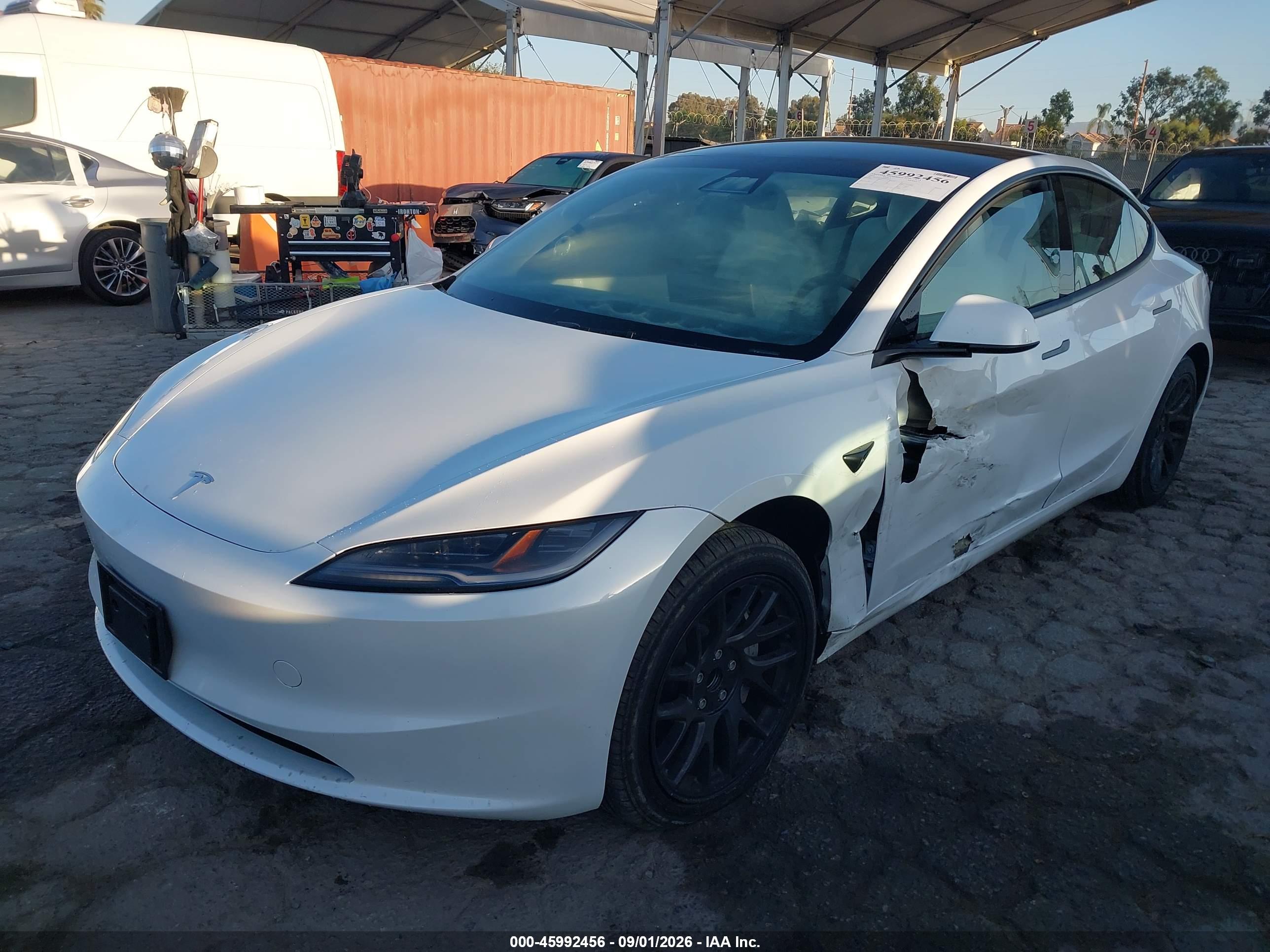 2024 TESLA MODEL 3 — I2