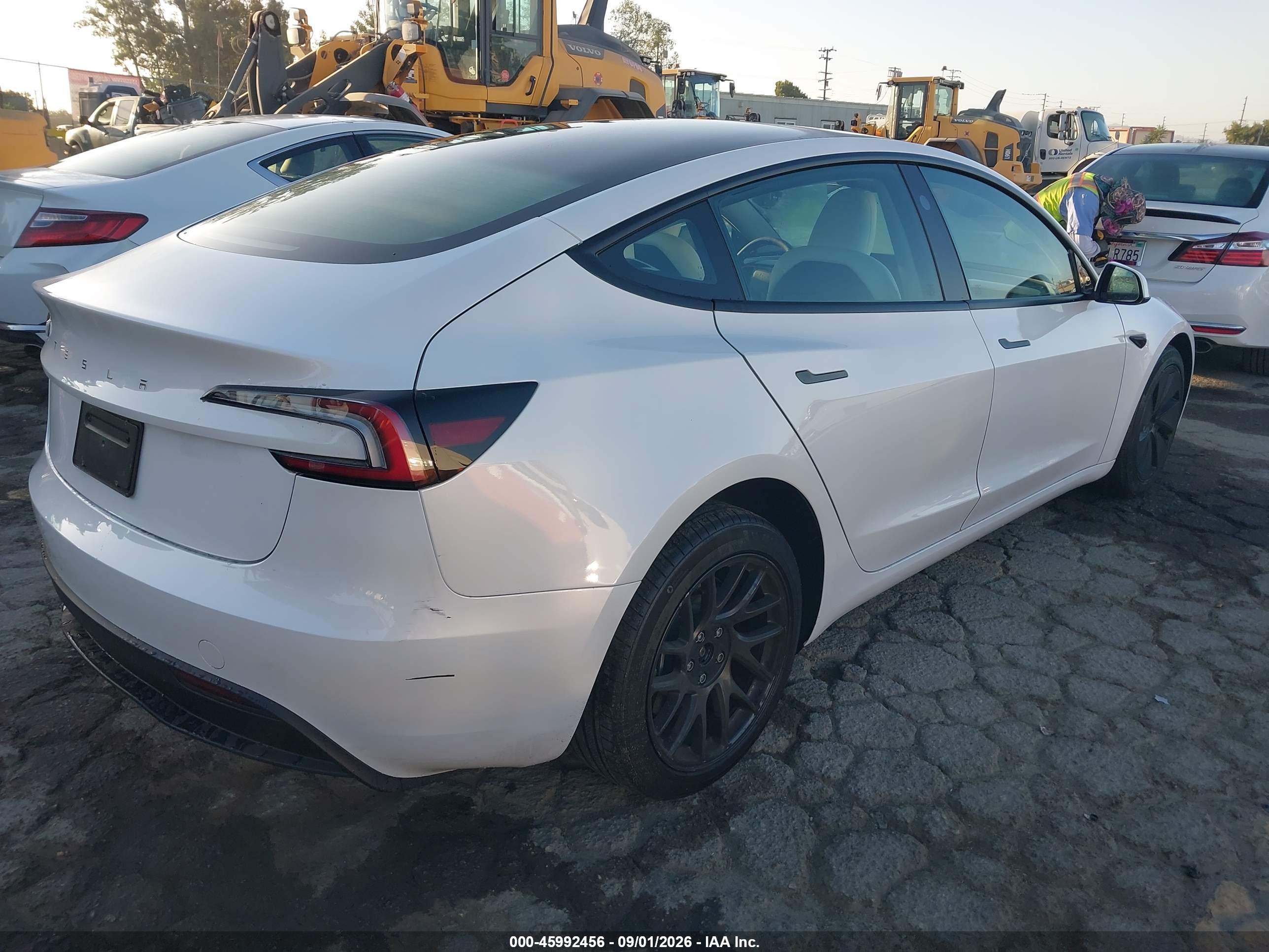2024 TESLA MODEL 3 — I4