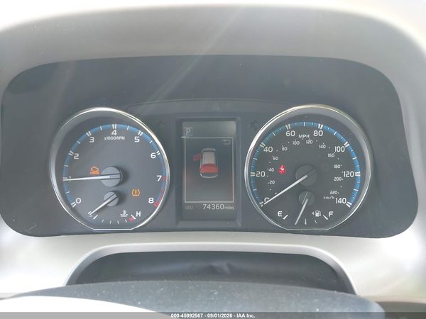 2016 TOYOTA RAV4 XLE — I7