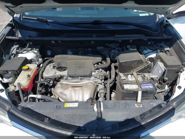 2016 TOYOTA RAV4 XLE — I10