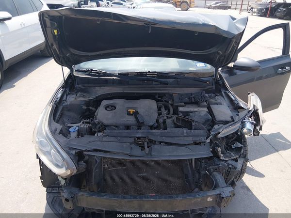 2019 KIA FORTE LXS — I10
