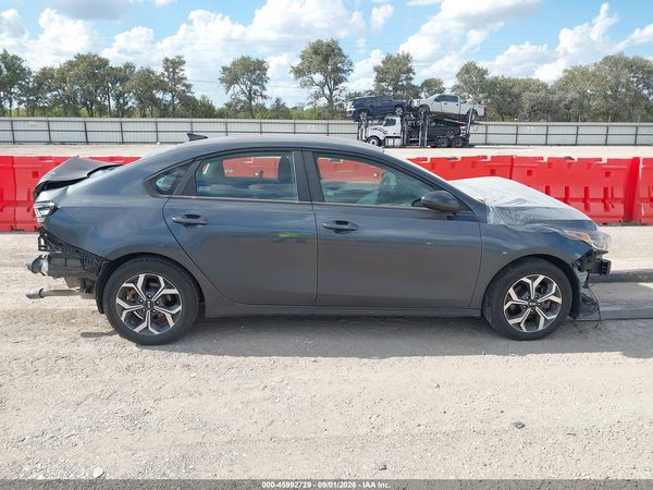 2019 KIA FORTE LXS — I116