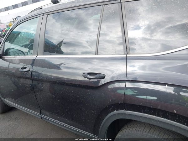 2018 VOLKSWAGEN ATLAS 3.6L V6 SE — I117
