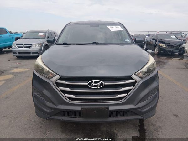 2018 HYUNDAI TUCSON SE