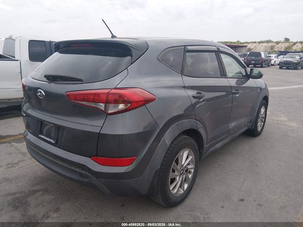 2018 HYUNDAI TUCSON SE