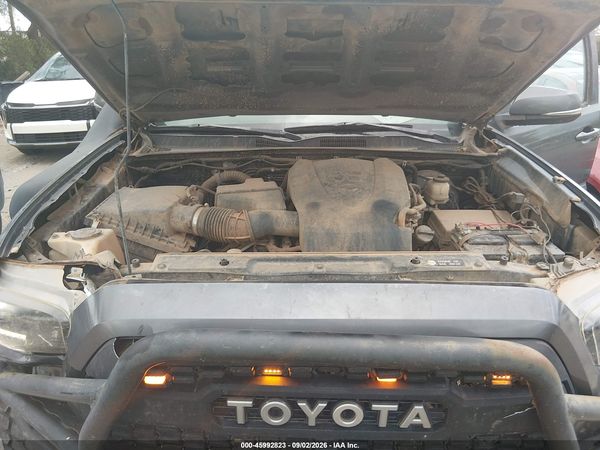2017 TOYOTA TACOMA TRD SPORT