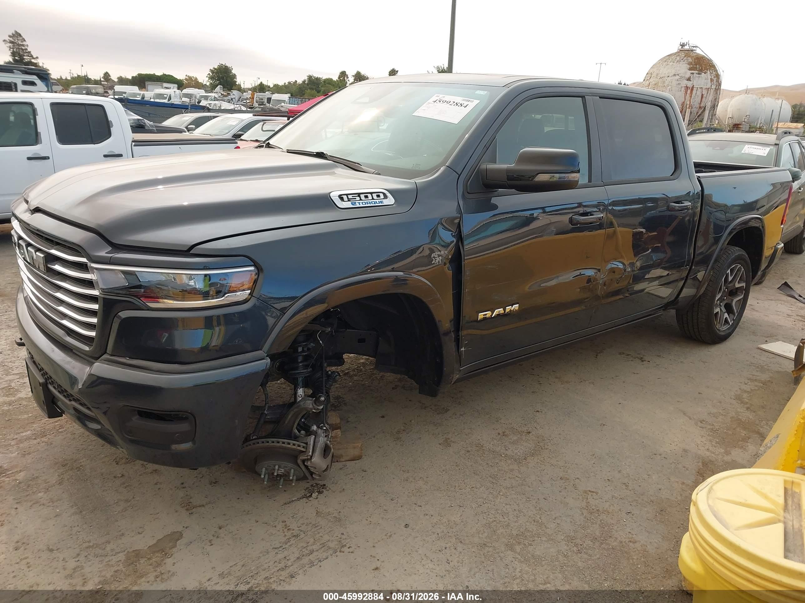 2026 RAM 1500 LARAMIE  4X4 5'7 BOX — I2
