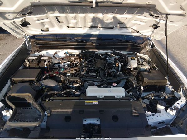 2025 TOYOTA TACOMA SR