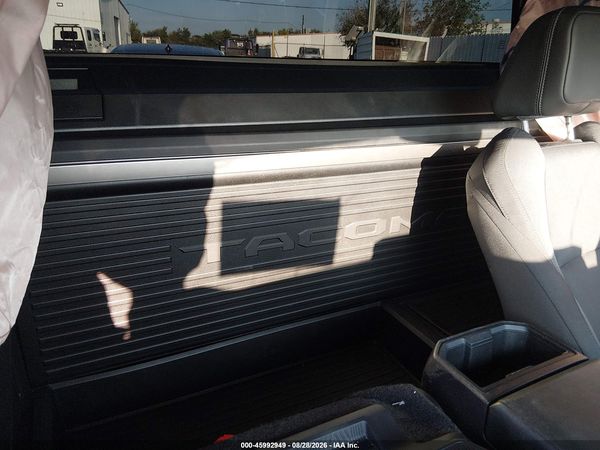 2025 TOYOTA TACOMA SR