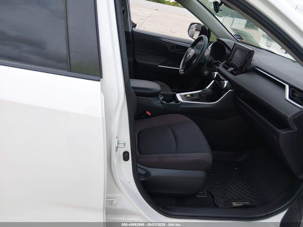 2021 TOYOTA RAV4 LE — I5
