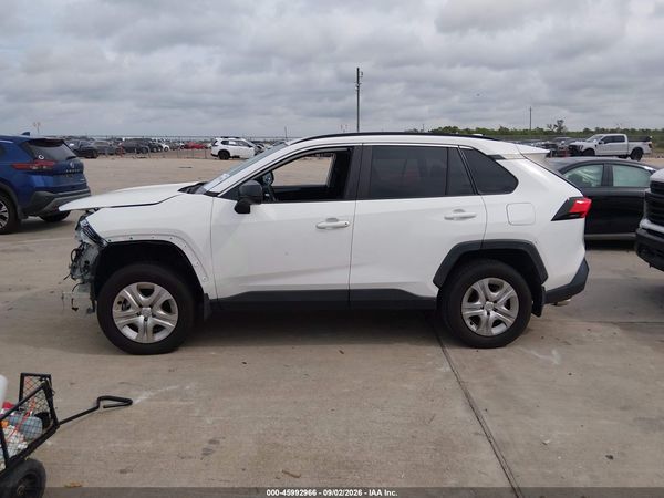 2021 TOYOTA RAV4 LE — I117