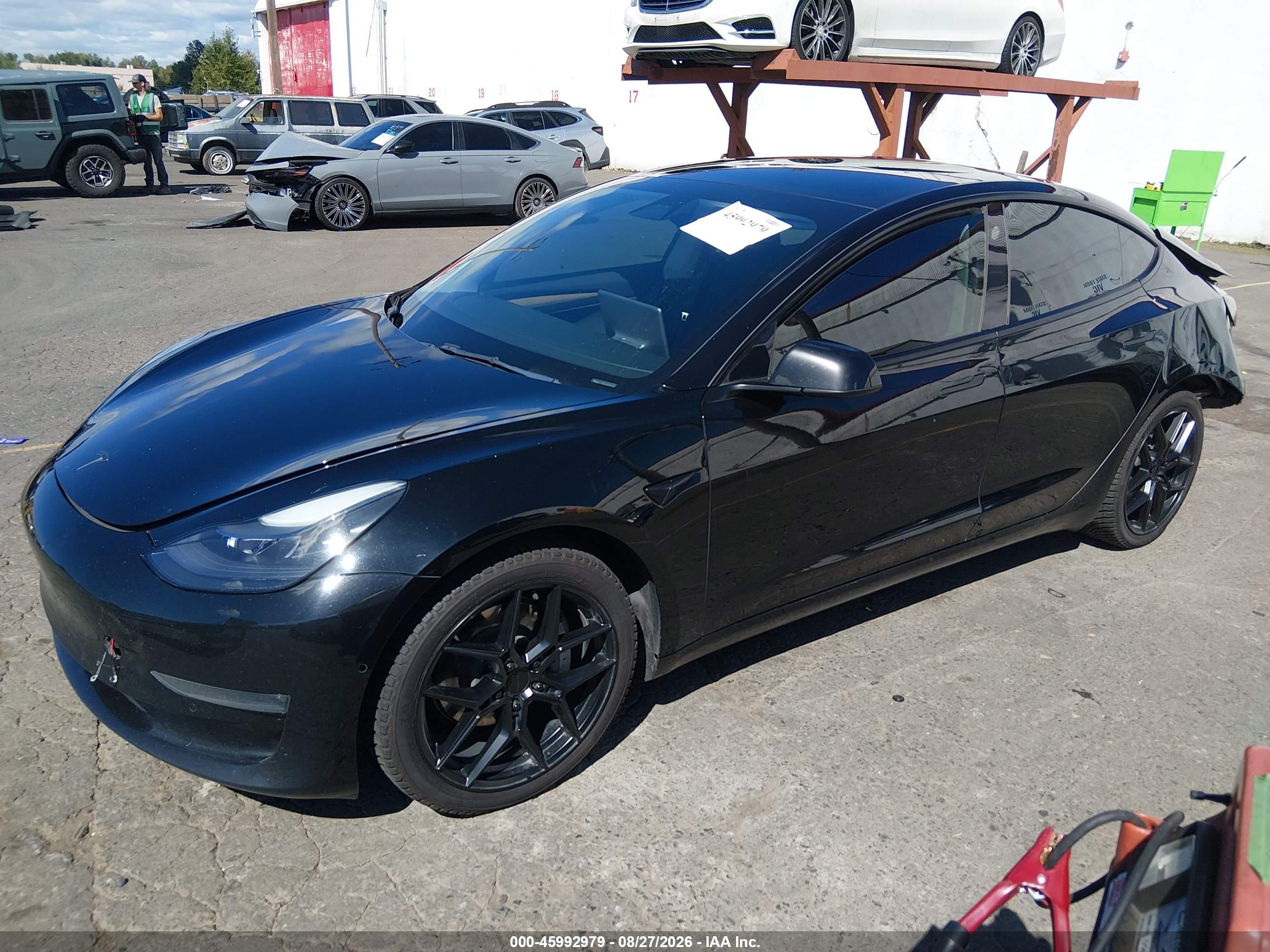 2022 TESLA MODEL 3 — I2