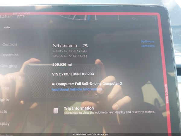 2022 TESLA MODEL 3 — I7
