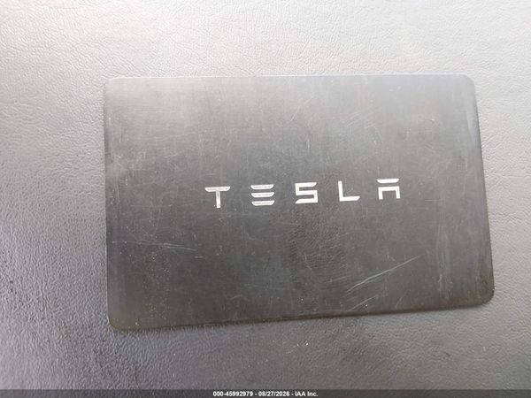 2022 TESLA MODEL 3 — I11
