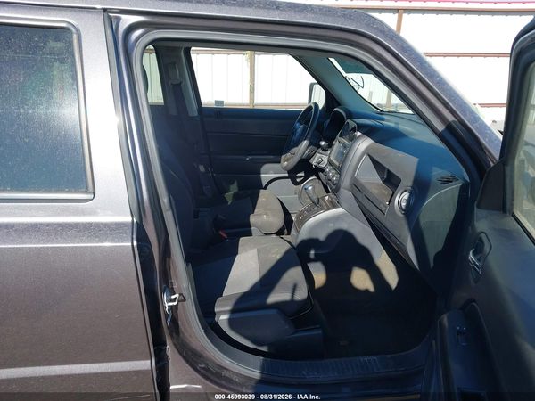 2016 JEEP PATRIOT LATITUDE — I5