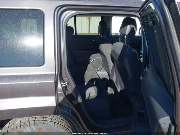 2016 JEEP PATRIOT LATITUDE — I8