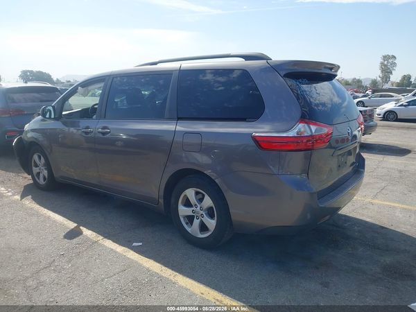 2015 TOYOTA SIENNA LE 8 PASSENGER
