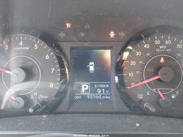 2015 TOYOTA SIENNA LE 8 PASSENGER
