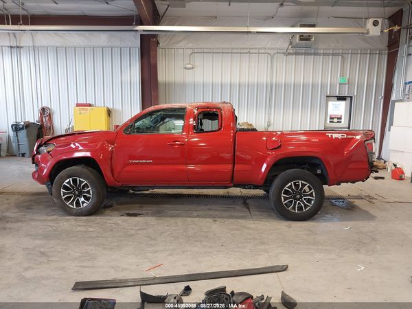 2022 TOYOTA TACOMA TRD SPORT — I117