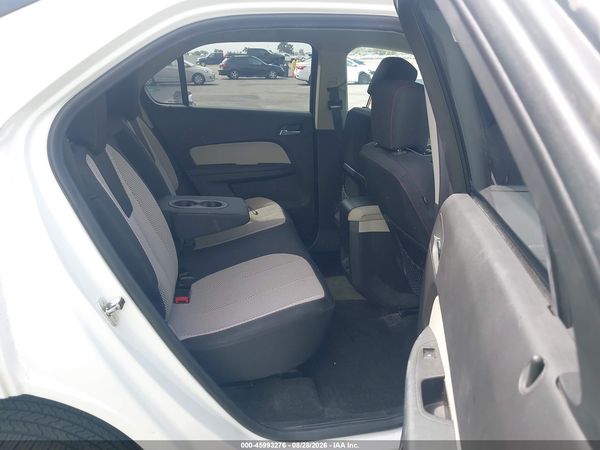 2015 CHEVROLET EQUINOX LT — I8