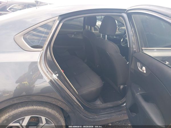 2019 KIA FORTE LXS — I8