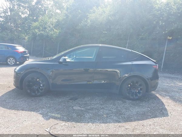 2021 TESLA MODEL Y — I117