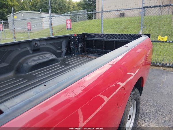 2019 RAM 1500 CLASSIC TRADESMAN  4X2 8' BOX — I72