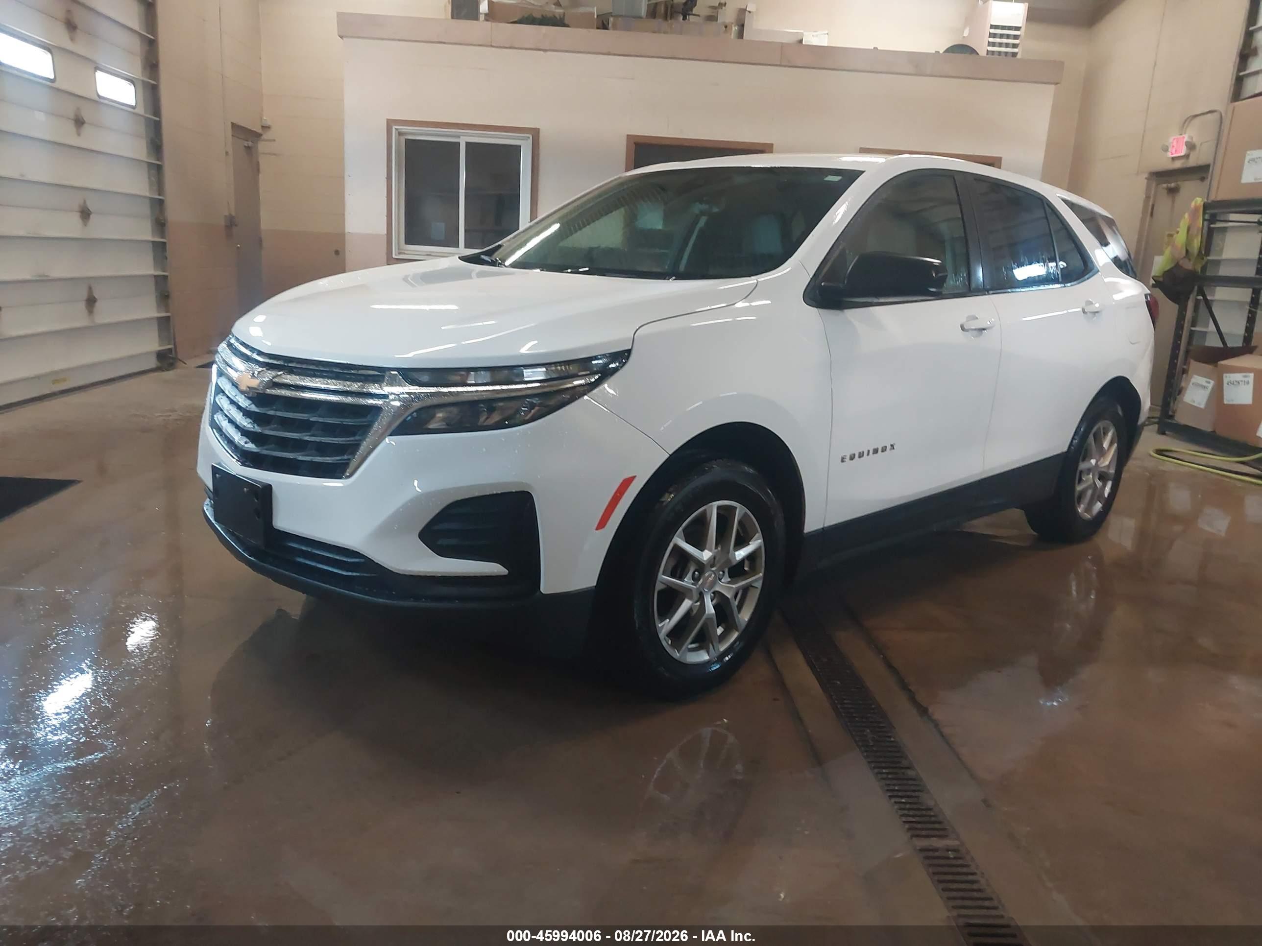 2024 CHEVROLET EQUINOX AWD LS — I2