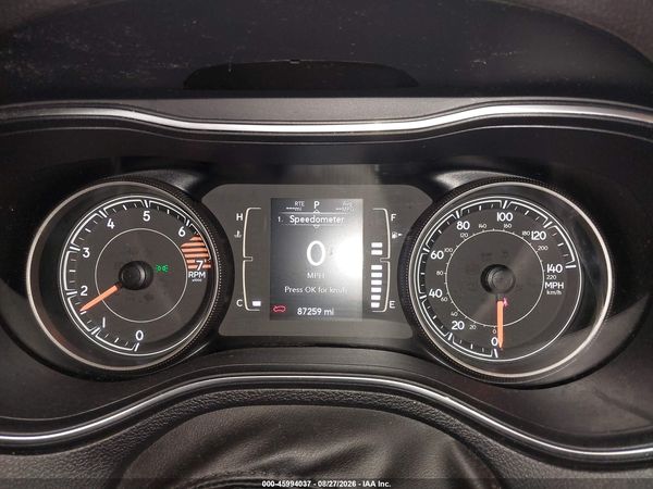 2019 JEEP CHEROKEE LATITUDE 4X4 — I7