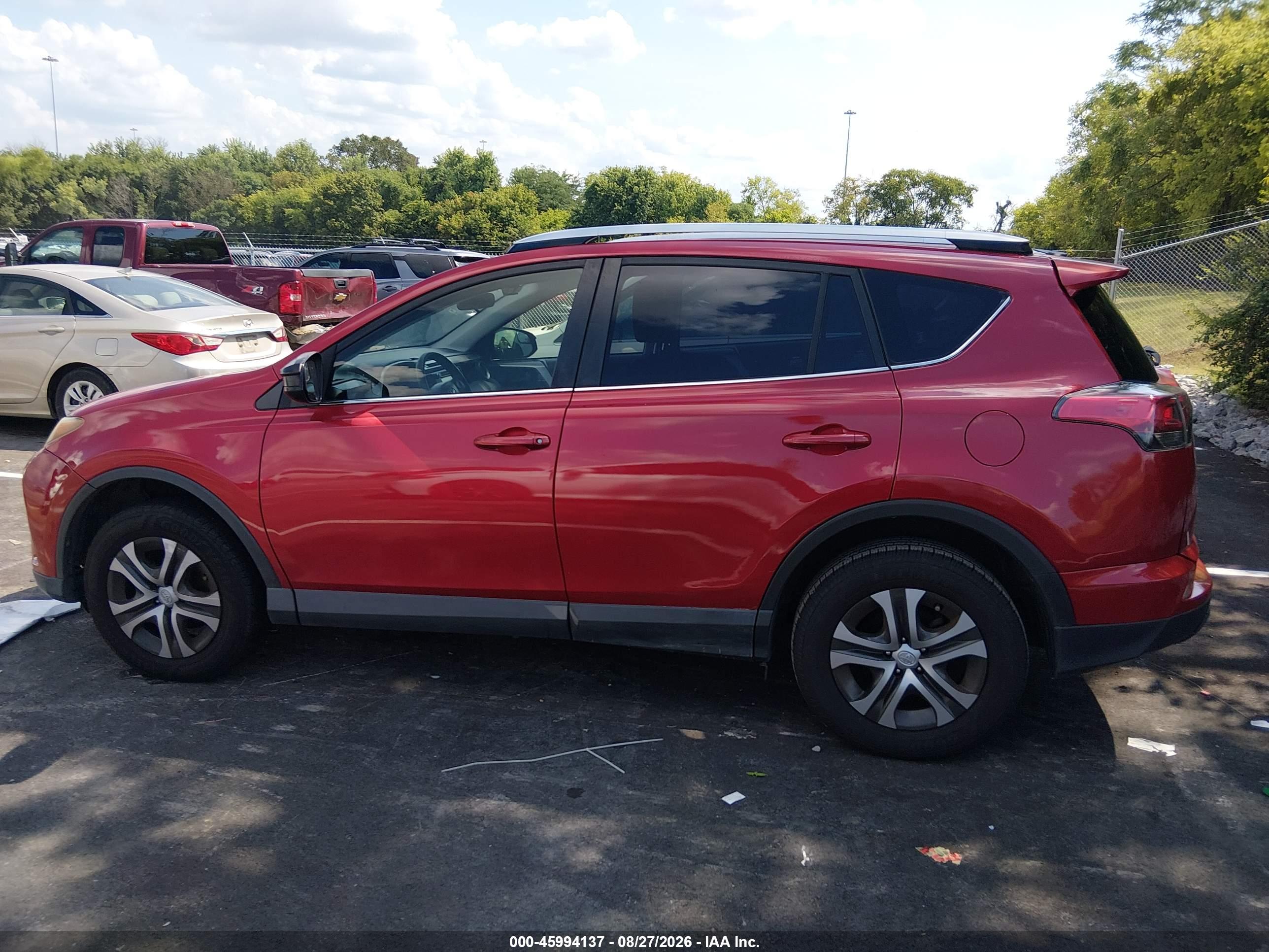 2016 TOYOTA RAV4 LE