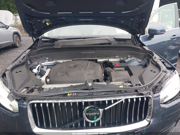 2021 VOLVO XC90 T5 MOMENTUM 7 PASSENGER — I10