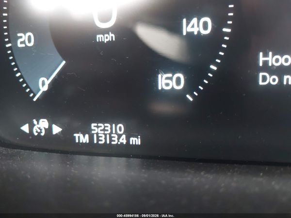 2021 VOLVO XC90 T5 MOMENTUM 7 PASSENGER — I118