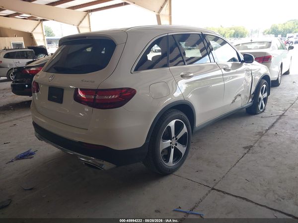 2016 MERCEDES-BENZ GLC 300 4MATIC — I4