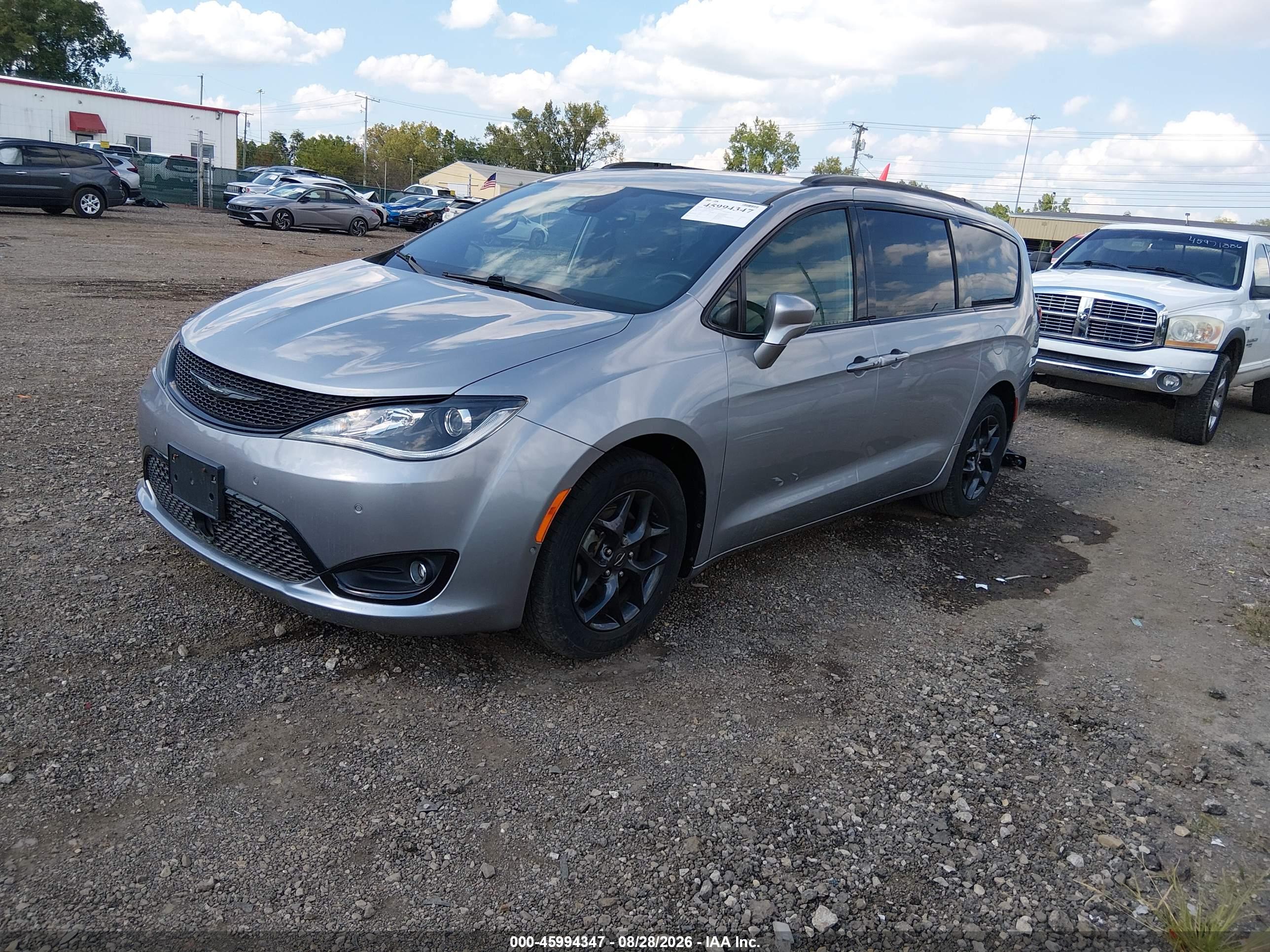 2019 CHRYSLER PACIFICA TOURING L PLUS — I2