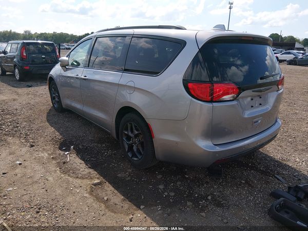 2019 CHRYSLER PACIFICA TOURING L PLUS — I3