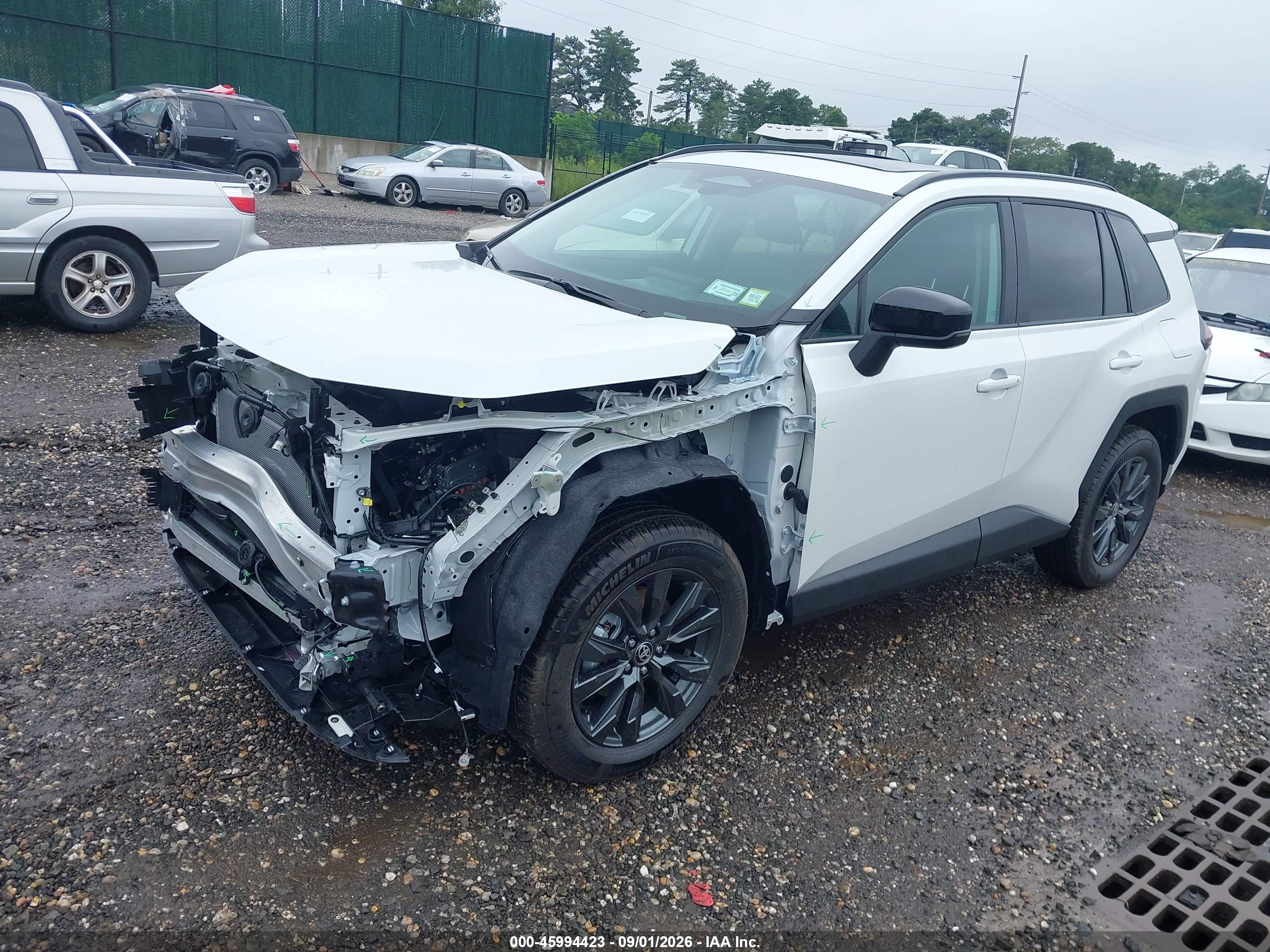 2026 TOYOTA RAV4 XLE PREMIUM — I2