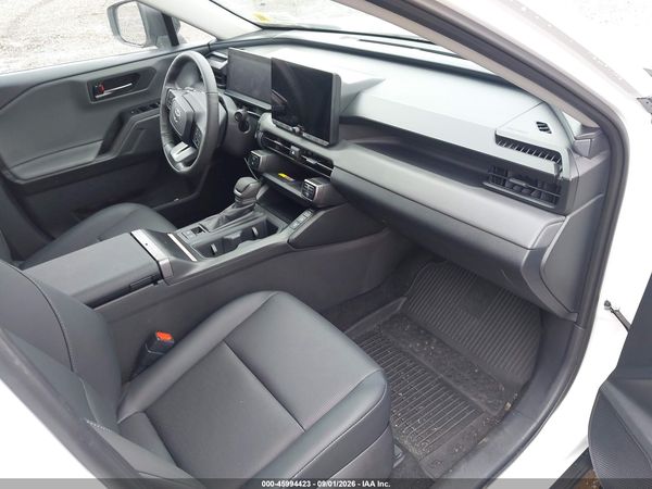 2026 TOYOTA RAV4 XLE PREMIUM — I5