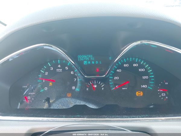 2013 CHEVROLET TRAVERSE LS — I7