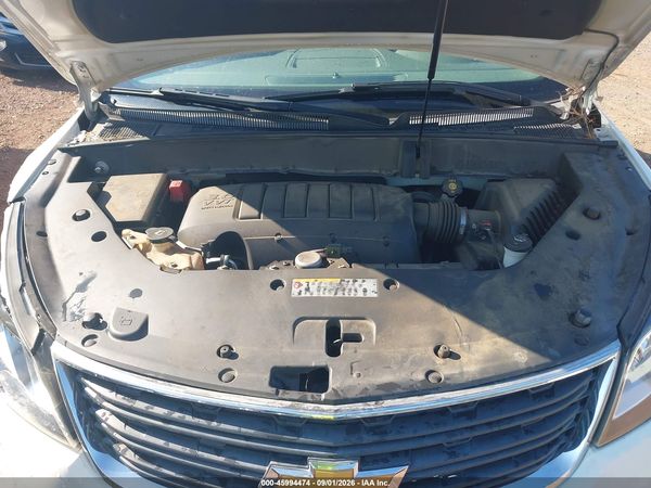2013 CHEVROLET TRAVERSE LS — I10